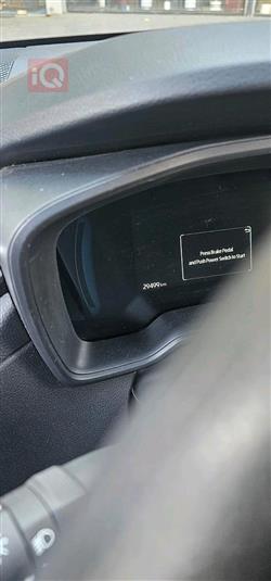 تۆیۆتا کۆرۆلا کرۆس